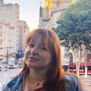 Mariana Moreira author