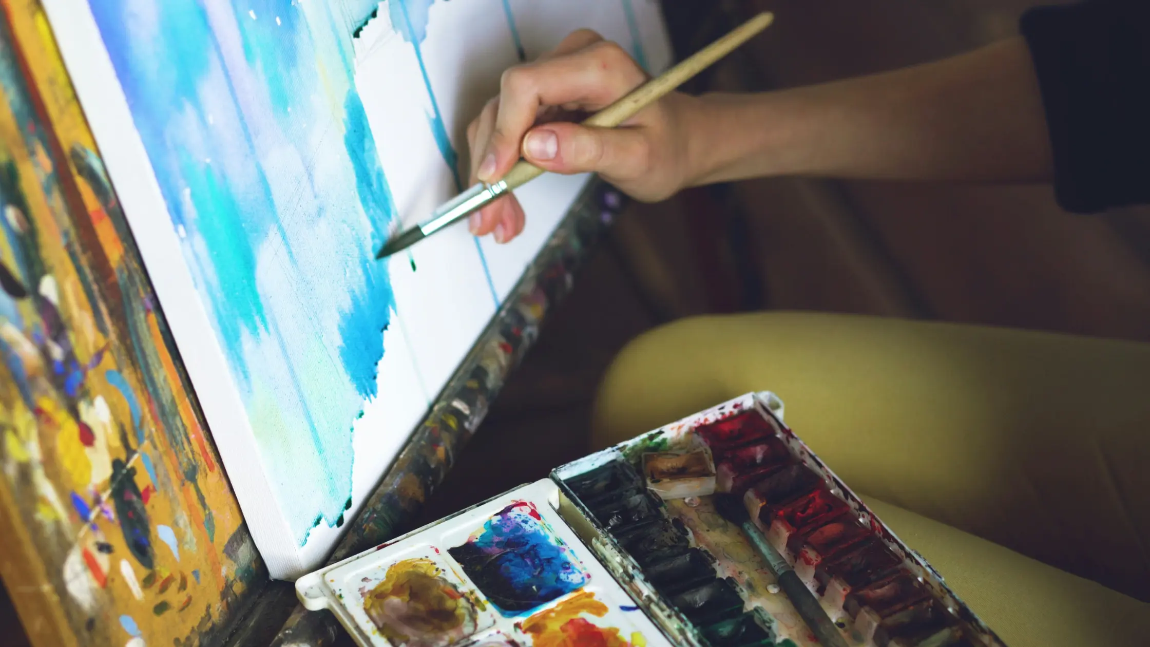 How to Use Mindfulness to Enhance Artistic Creativity